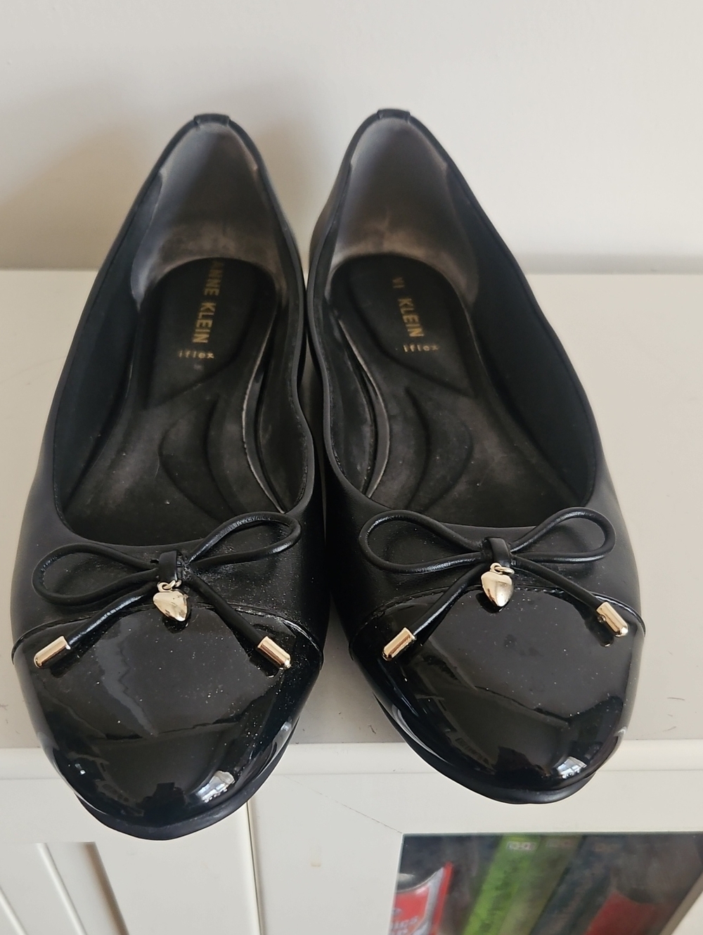 Anne Klein Black Patent Bow Trim Ballet Flats